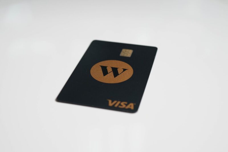 Photo hdfc lounge access debit card